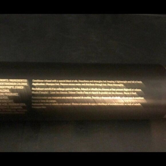 Sebastian Dark Oil Lightweight Conditioner Full Size New - Picture 2 of 6